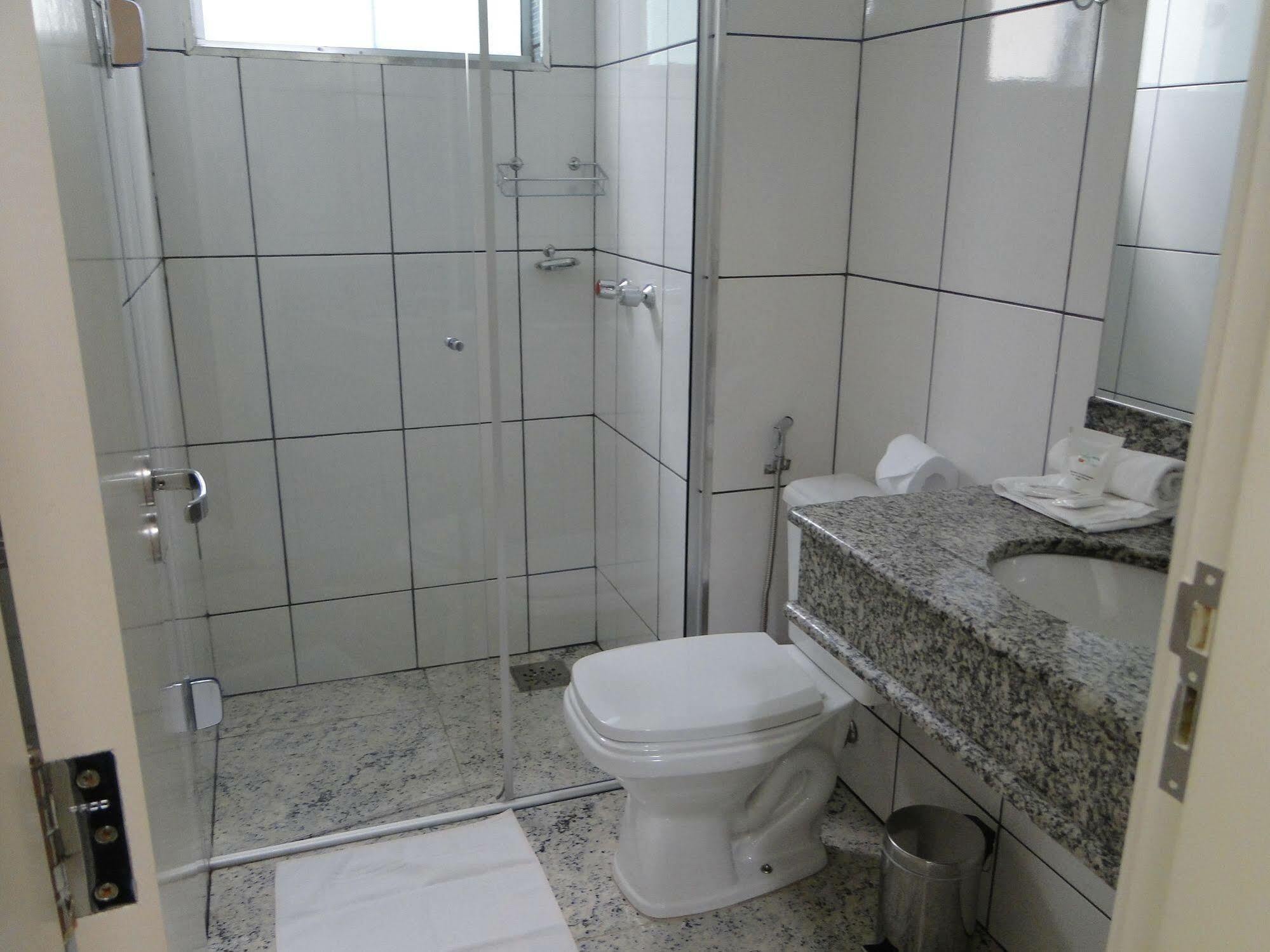 Hotel Flor De Minas Uberaba Zewnętrze zdjęcie